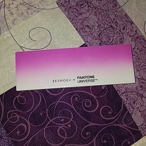 "Radiant Orchid" Sephora + Pantone Universe blush